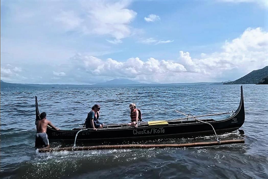Baywalk Suites Batangas ลอเรล ภายนอก รูปภาพ